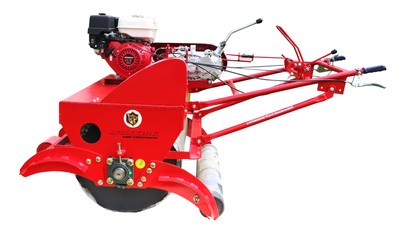 手扶自走式果岭辊压机